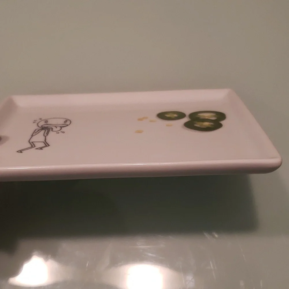 Crate&Barrel Oliver Jalepeno Small Rectangle Plate